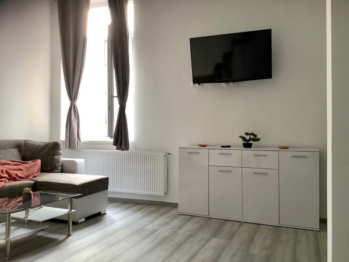 Ferienwohnung Belvarosi Apartman 1 Miskolc Exterior foto
