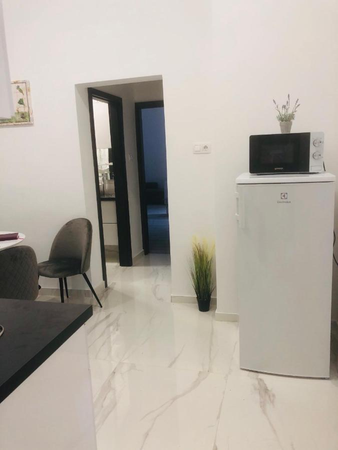 Ferienwohnung Belvarosi Apartman 1 Miskolc Exterior foto